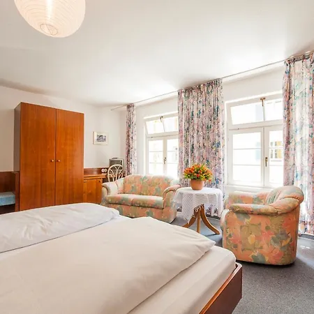 Zum Nachtwaechter Apartment *