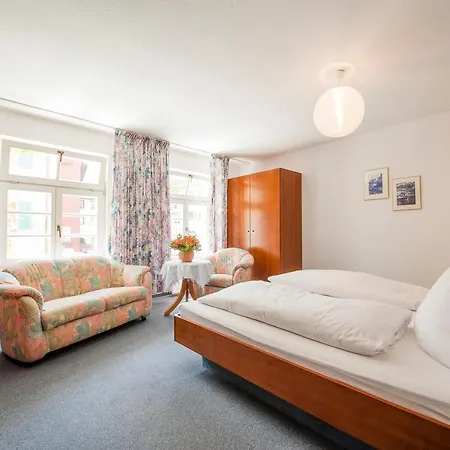 Zum Nachtwaechter Apartment *